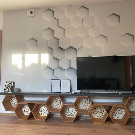 Hexagon Apartman Szeged Exterior foto